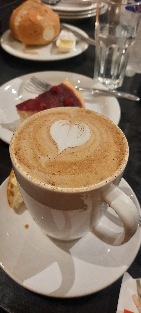 Inés España Bistro & Bakery — foto 4